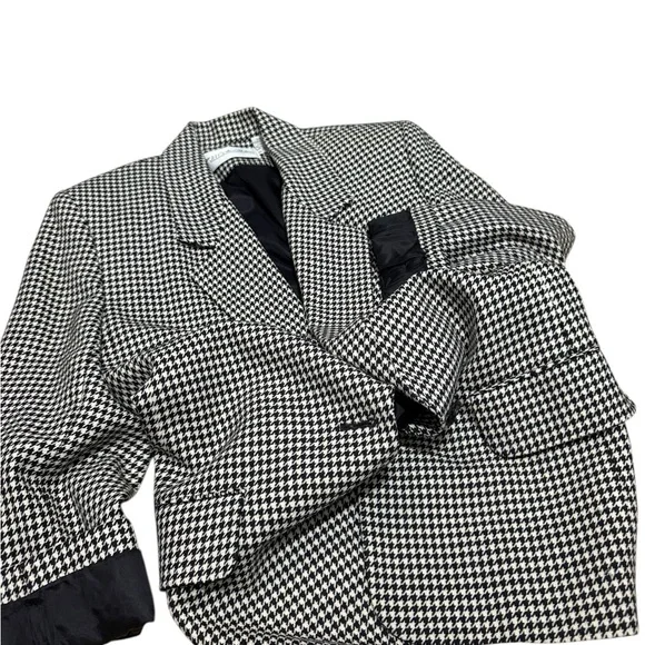 JH Collectibles Classic Black and White Houndstooth Women's Coat - Picture 3 of 8